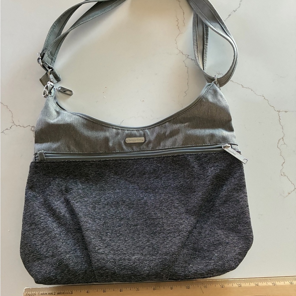 Baggallini handbag
